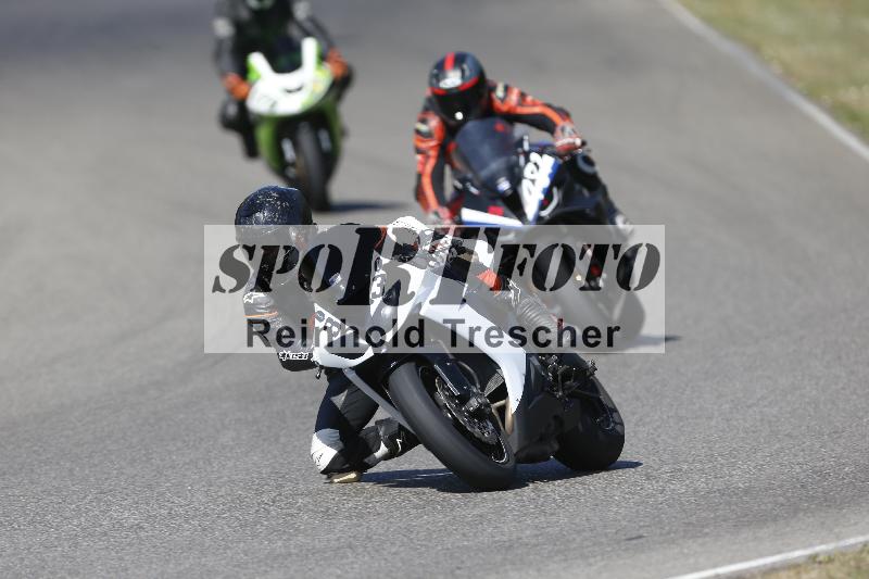 /36 08.08.2026  Pluess Motosport ADR/Freies Fahren/33